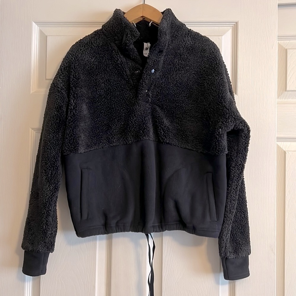 S EUC all in motion Sherpa pull over sweatshirt